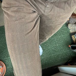 Brown/tan Herringbone Tommy Hilfiger pants men’s 30/32